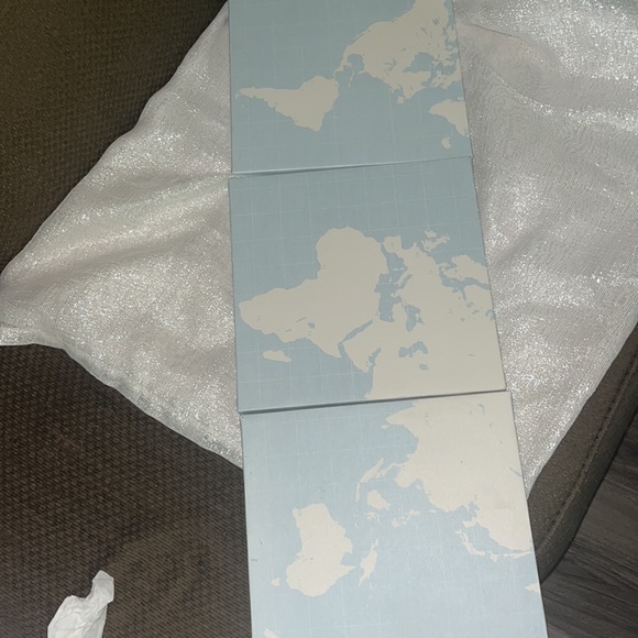 Ikea | world map canvas wall art - Picture 3 of 7